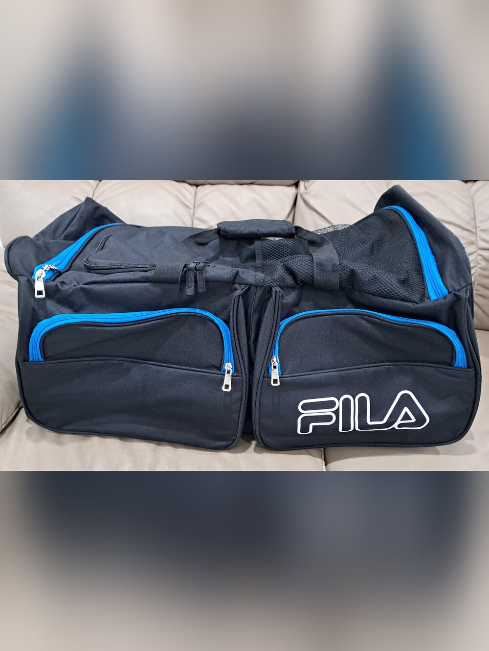 Fila 7 Pocket Large Rolling Duffel Bag, Black/Blue 30" EUC